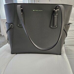 Michael Kors Gray Leather Purse